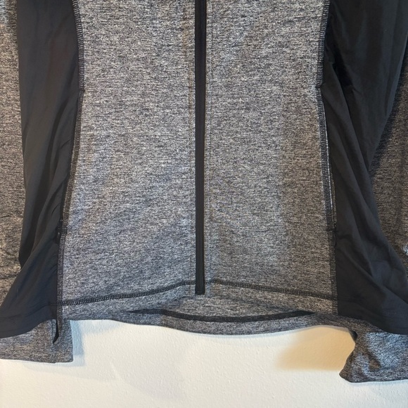 Victoria's Secret Sport Heathered Gray Jacket - Picture 3 of 9